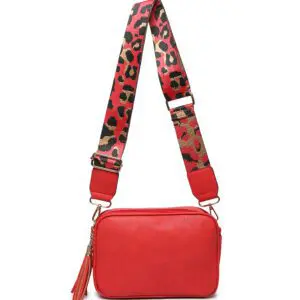MODA axlar taska ,með breiðri ól. Rauð Stærð H 15 cm Br 24 cm Þ 8 cm