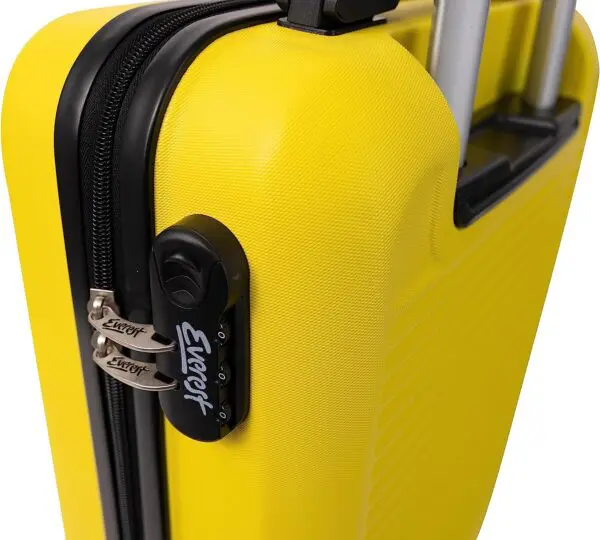 EVEREST ferðatöskur Gul  Ný 4 hjóla 360 gráðu hörð  ferðataska með rispuþolini áferð 65.52 Lítra