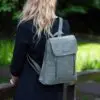 Þessi fallegi Enrico Benetti bakpoki er tímalaus hlutur, tilvalinn í vinnuna eða daginn í borginni.