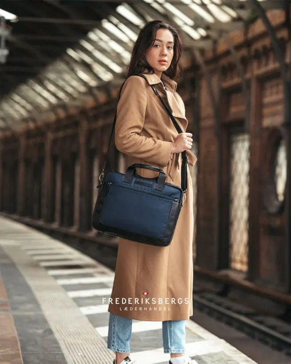 Chesterfield Fusion Narvik 14" Tölvutaska Blá