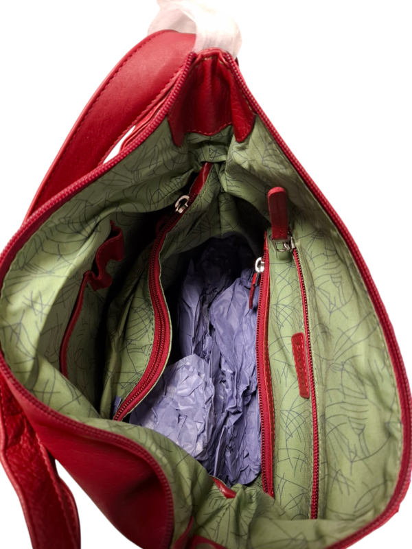 Einn  rendur vasi að framan og einn að aftan