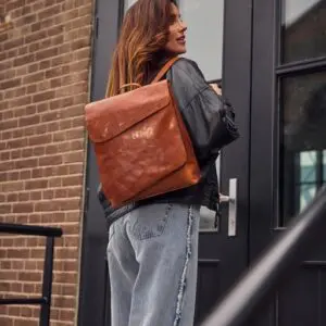 Spikes & Sparrow Leðurbakpoki  Tina  Brandy Cognac 13,3"