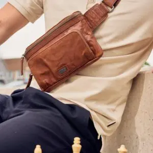 Spikes & Sparrow leður Mittis/axlartaska Oregon Brandy Cognac