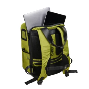 Bakpoki MEMPHIS 24L 40x30x20cm Stílhrein hönnun og fullkomin til að forðast auka handfarangursgjöld hjá flugfélögum eins og PLAY og Wizzair.Er með bólstrað fartölvu/tæknihólf,vatnsflöskuvasa og skipulaggs hólf með lyklaklemmu.Bakpokaólar með stillanlegri brjóstól og sólgleraugnalykkju.Festing til að hengja á ferðatösku.Bakpokinn er vatnsheldur og framleiddur úr endurunnum plastflöskum.