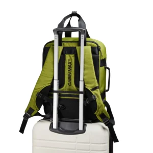 Bakpoki MEMPHIS 24L 40x30x20cm Stílhrein hönnun og fullkomin til að forðast auka handfarangursgjöld hjá flugfélögum eins og PLAY og Wizzair.Er með bólstrað fartölvu/tæknihólf,vatnsflöskuvasa og skipulaggs hólf með lyklaklemmu.Bakpokaólar með stillanlegri brjóstól og sólgleraugnalykkju.Festing til að hengja á ferðatösku.Bakpokinn er vatnsheldur og framleiddur úr endurunnum plastflöskum.