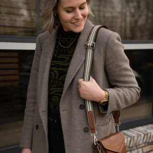 Með þessum ofnu axlaólum geturðu gefið axlartöskuni þinni einstakan og persónulegan blæ.