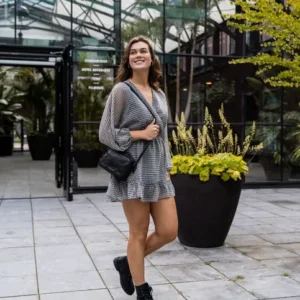 Þessi axlartaska verður nýja hversdagslega uppáhaldið þitt! Þessi fallega axlartaska kemur úr Everyday seríunni frá Micmacbags