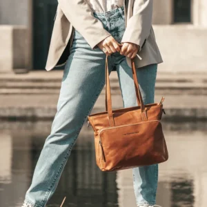 The Chesterfield Alicante Coníak