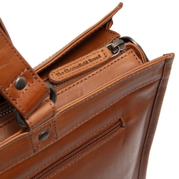 The Chesterfield Manly 15″ Tölvutaska Coníak - Image 10