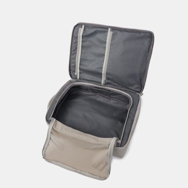 Hedgren TABI  Ferðabakpoki Cream Grár 15.6"+RFID+Regnhlíf - Image 4