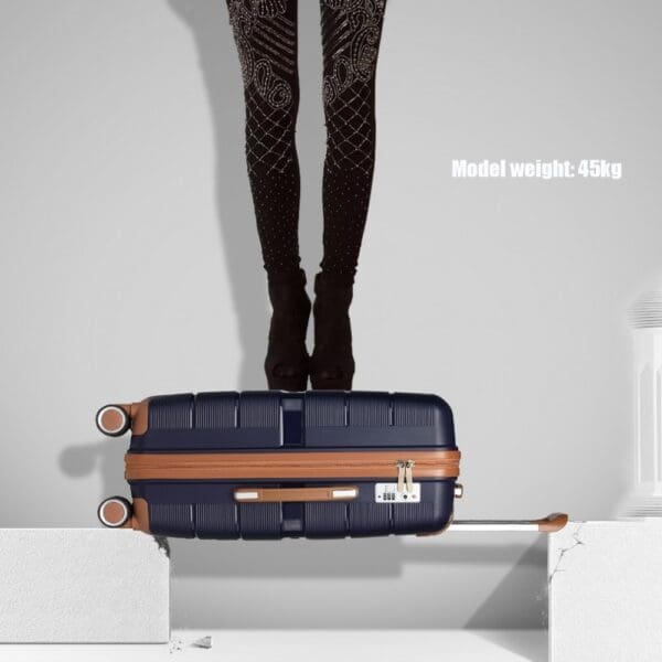 Ferðataska  BRITISH TRAVELLER 76cm Blá 28" - Image 4