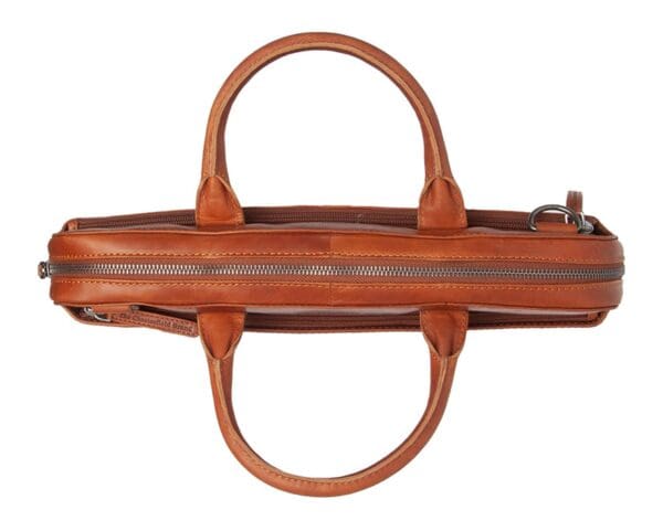 The Chesterfield Tilbury 14″ Tölvutaska Coníak - Image 3