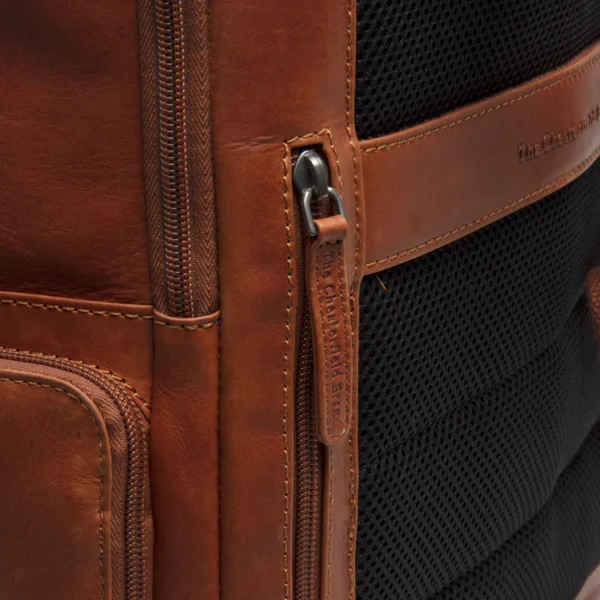 The Chesterfield Lennox Coníak 15" Tölvuhólf - Image 8