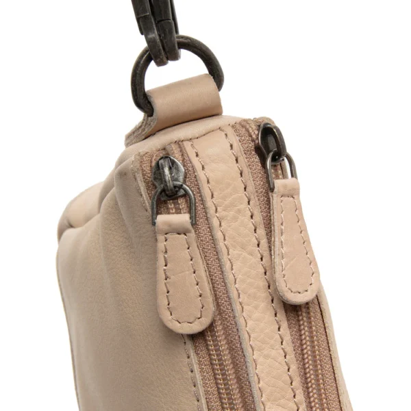 Chesterfield Irving Beige - Image 7