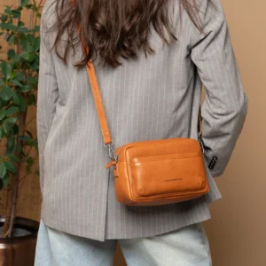 The Chesterfield Brand Liora Coníak